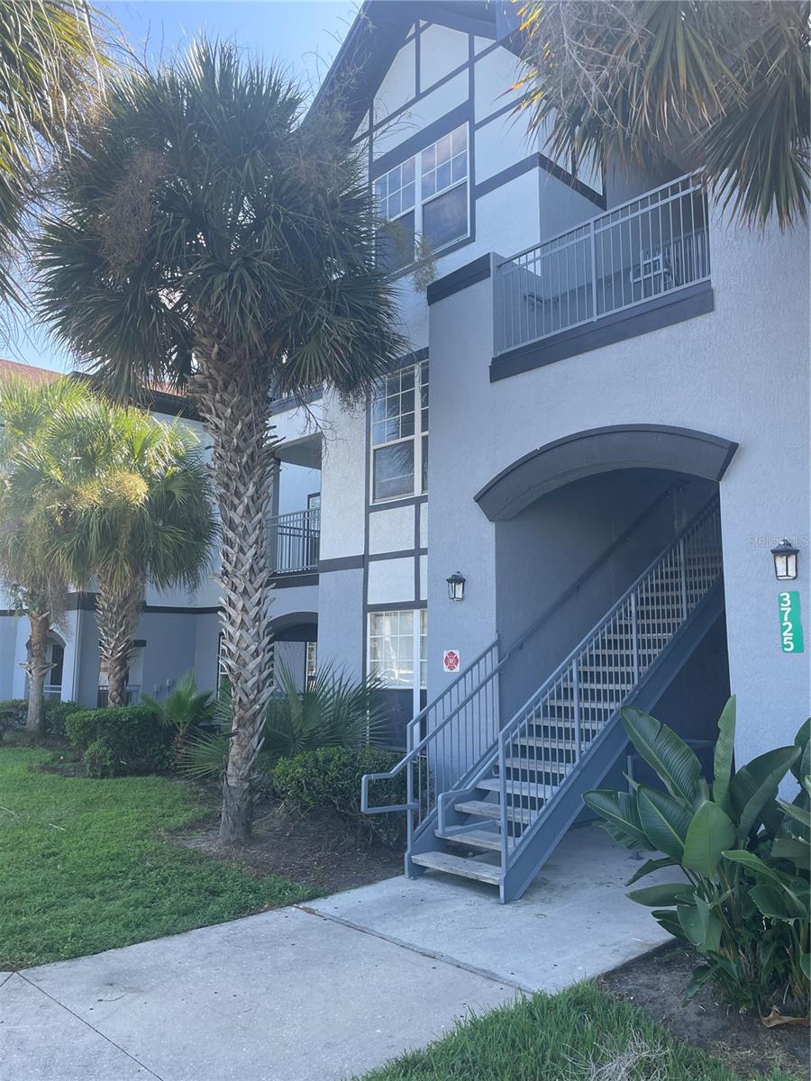 3725 CASTLE PINES LANE Unit: 4335