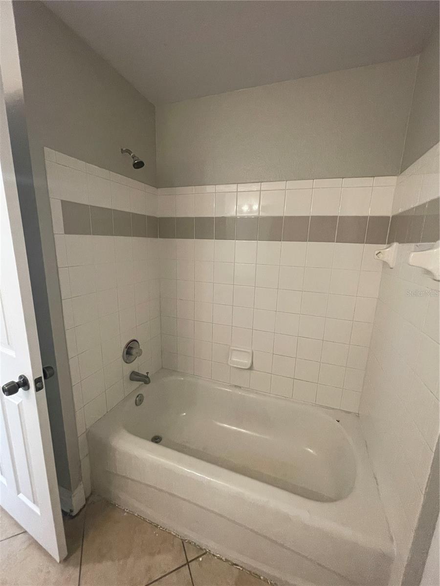 3725 CASTLE PINES LANE Unit: 4335