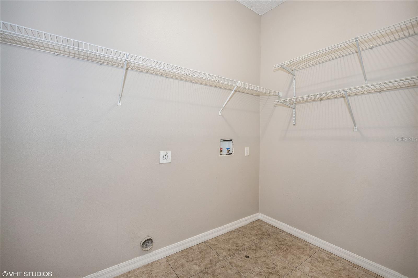 468 ACACIA TREE WAY