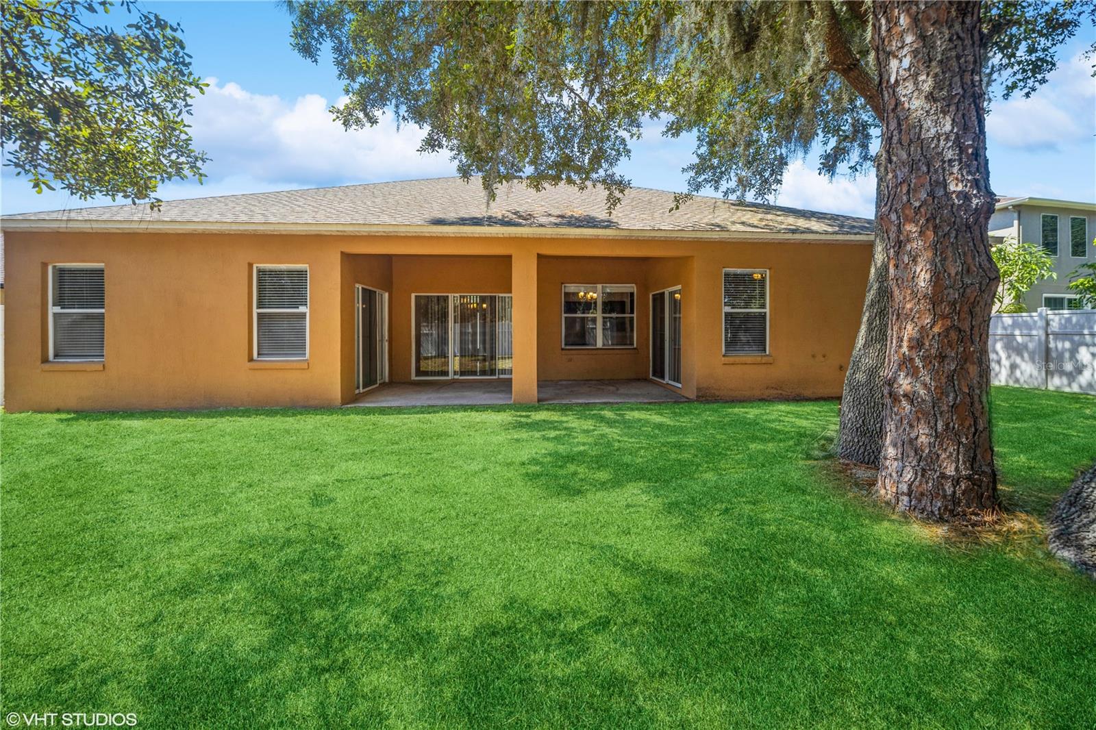 468 ACACIA TREE WAY