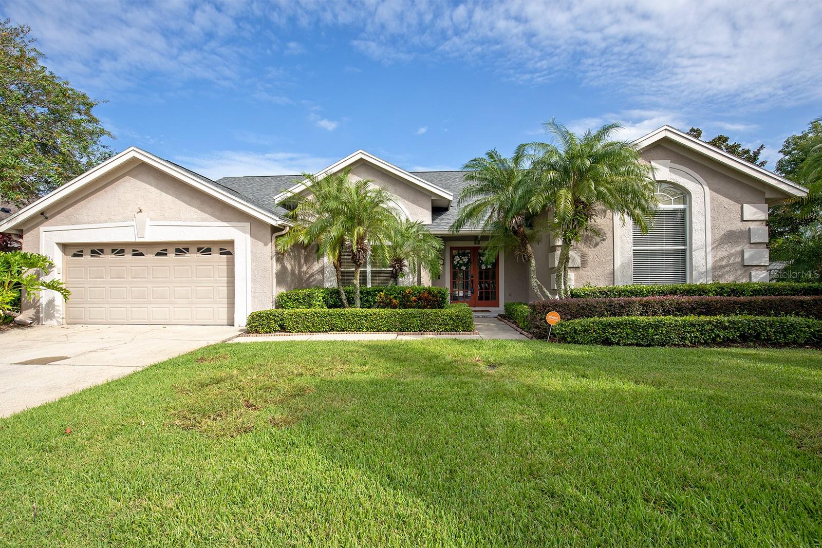 835 GROVESMERE LOOP