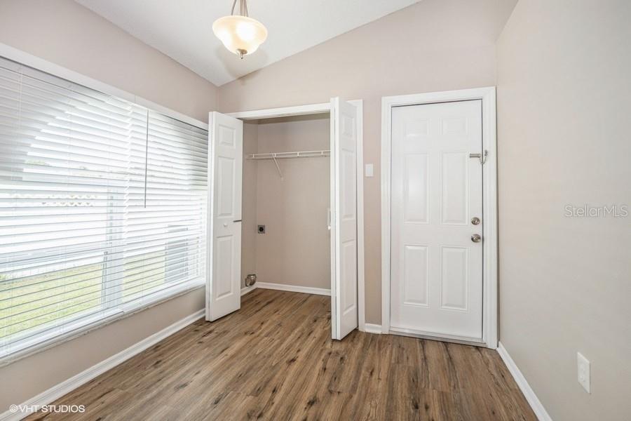 1147 PERPIGNAN COURT