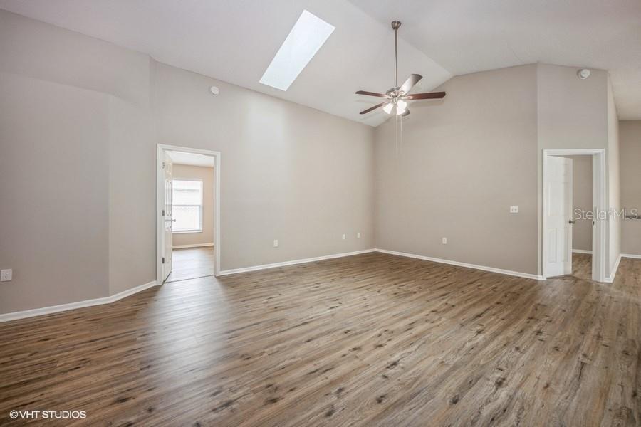 1147 PERPIGNAN COURT