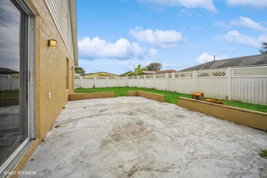 1147 PERPIGNAN COURT