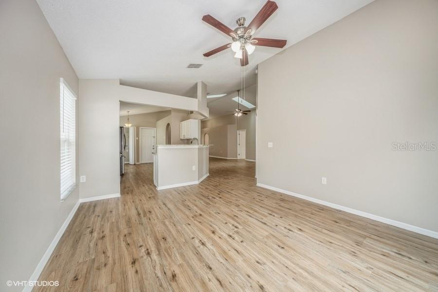 1147 PERPIGNAN COURT