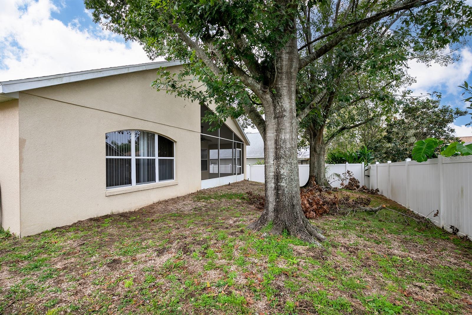 2822 MAYFLOWER LOOP