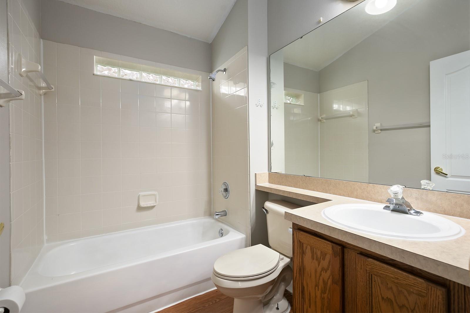 2822 MAYFLOWER LOOP