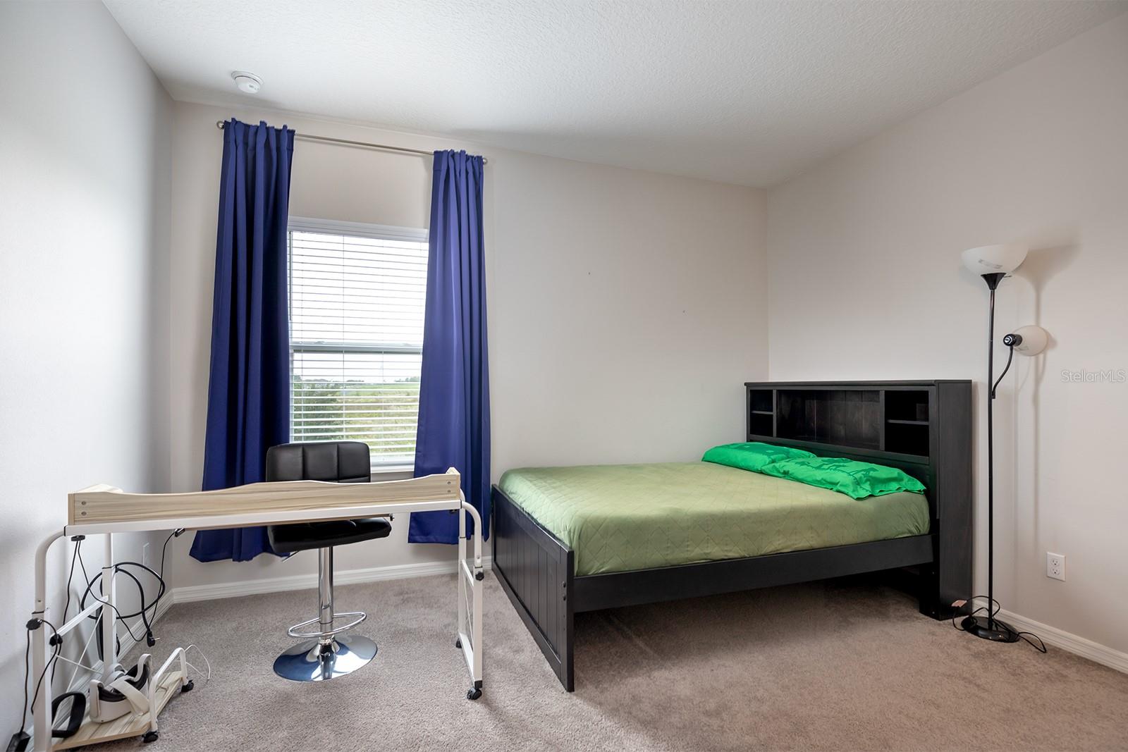 858 ZEEK RIDGE COURT