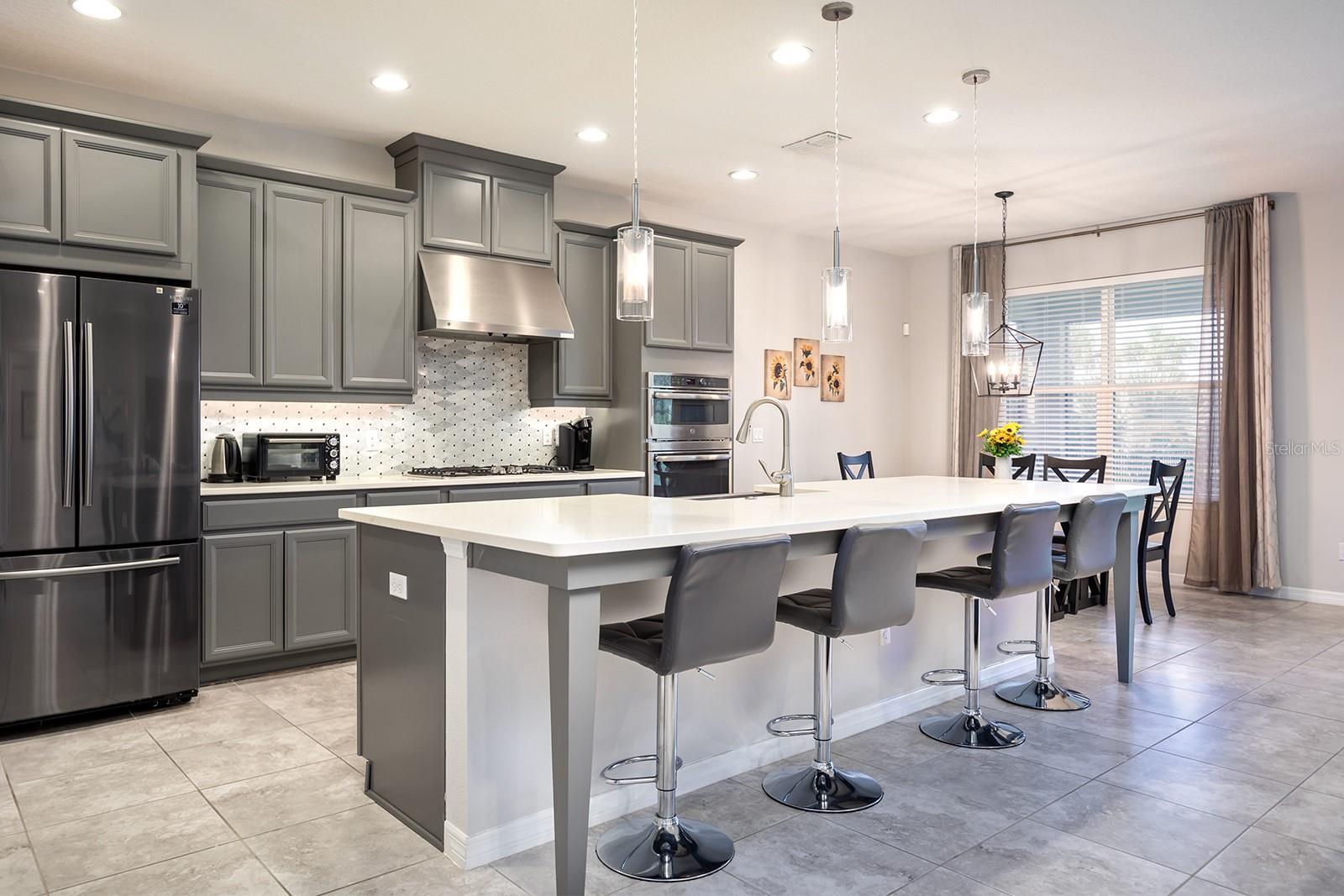 858 ZEEK RIDGE COURT