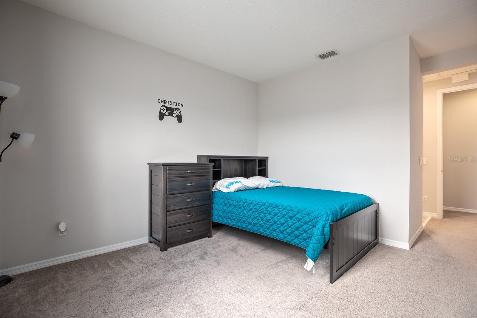 858 ZEEK RIDGE COURT