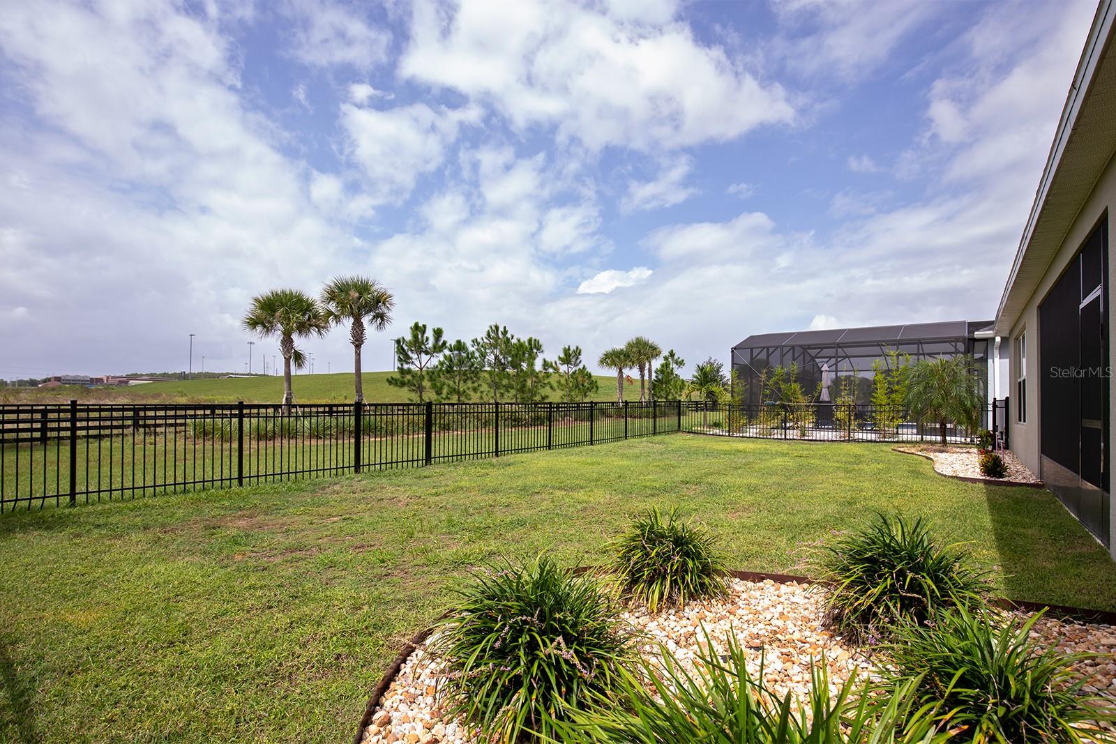 858 ZEEK RIDGE COURT