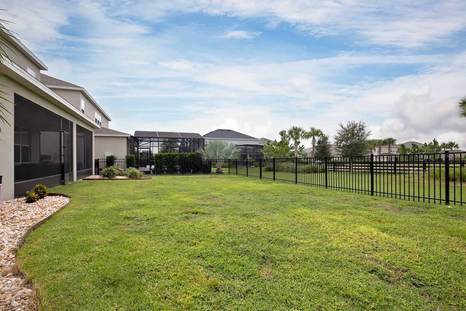 858 ZEEK RIDGE COURT