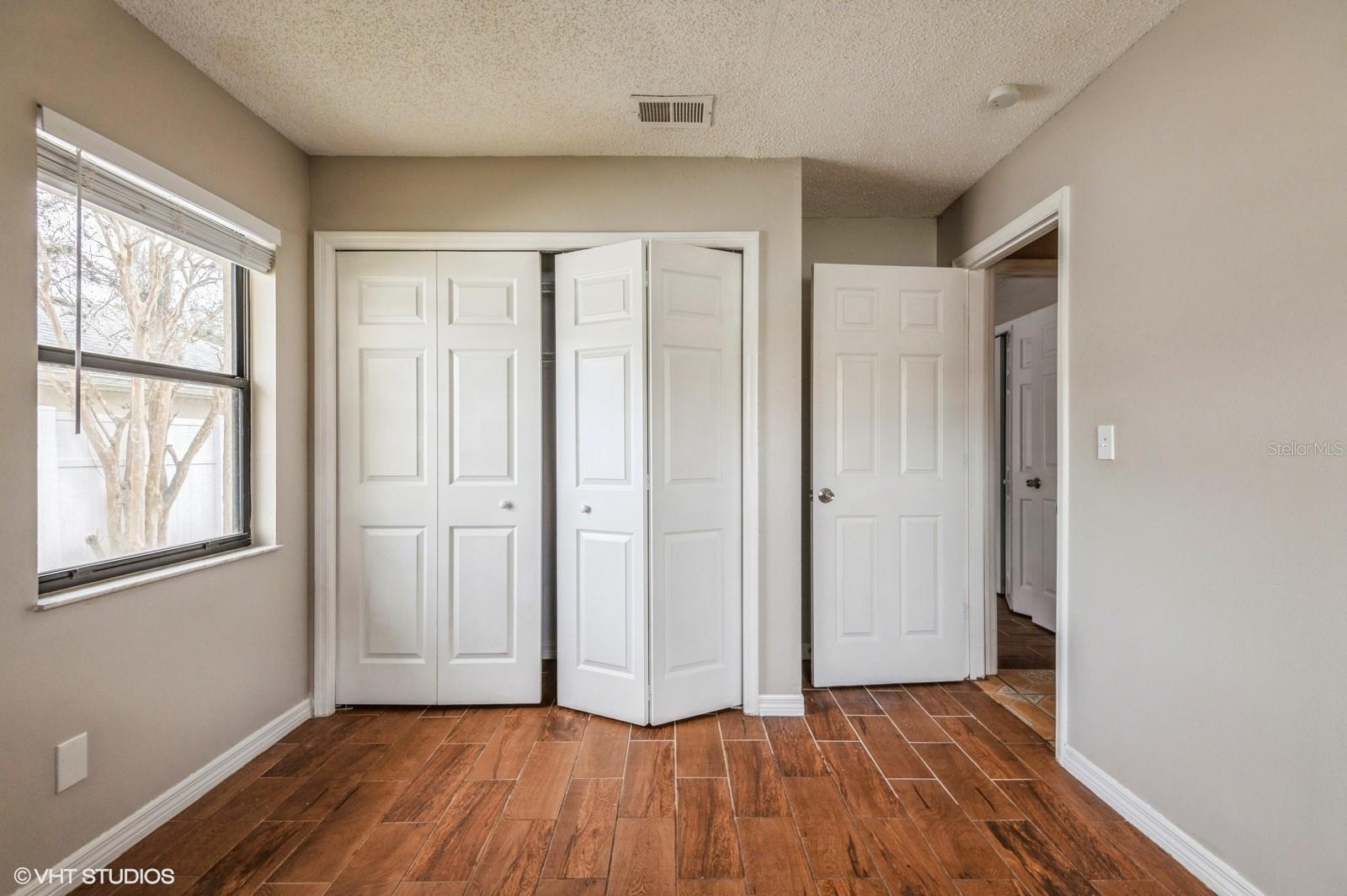 507 GLADE COURT
