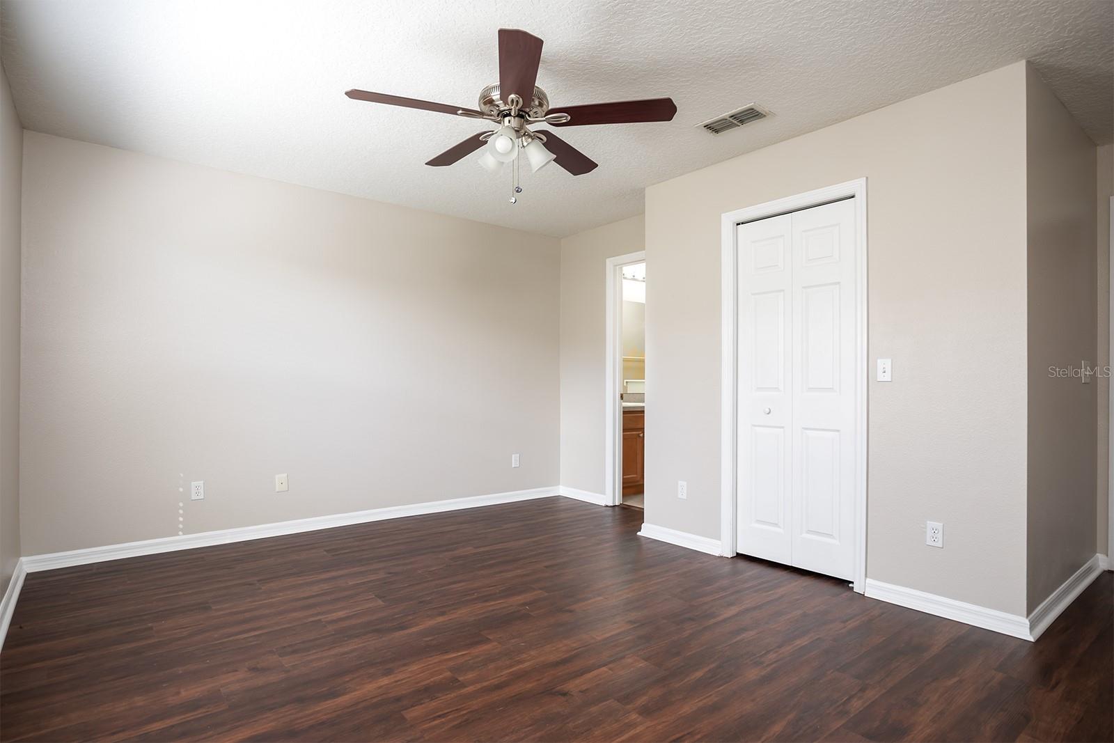 693 CRESTING OAK CIRCLE Unit: 109