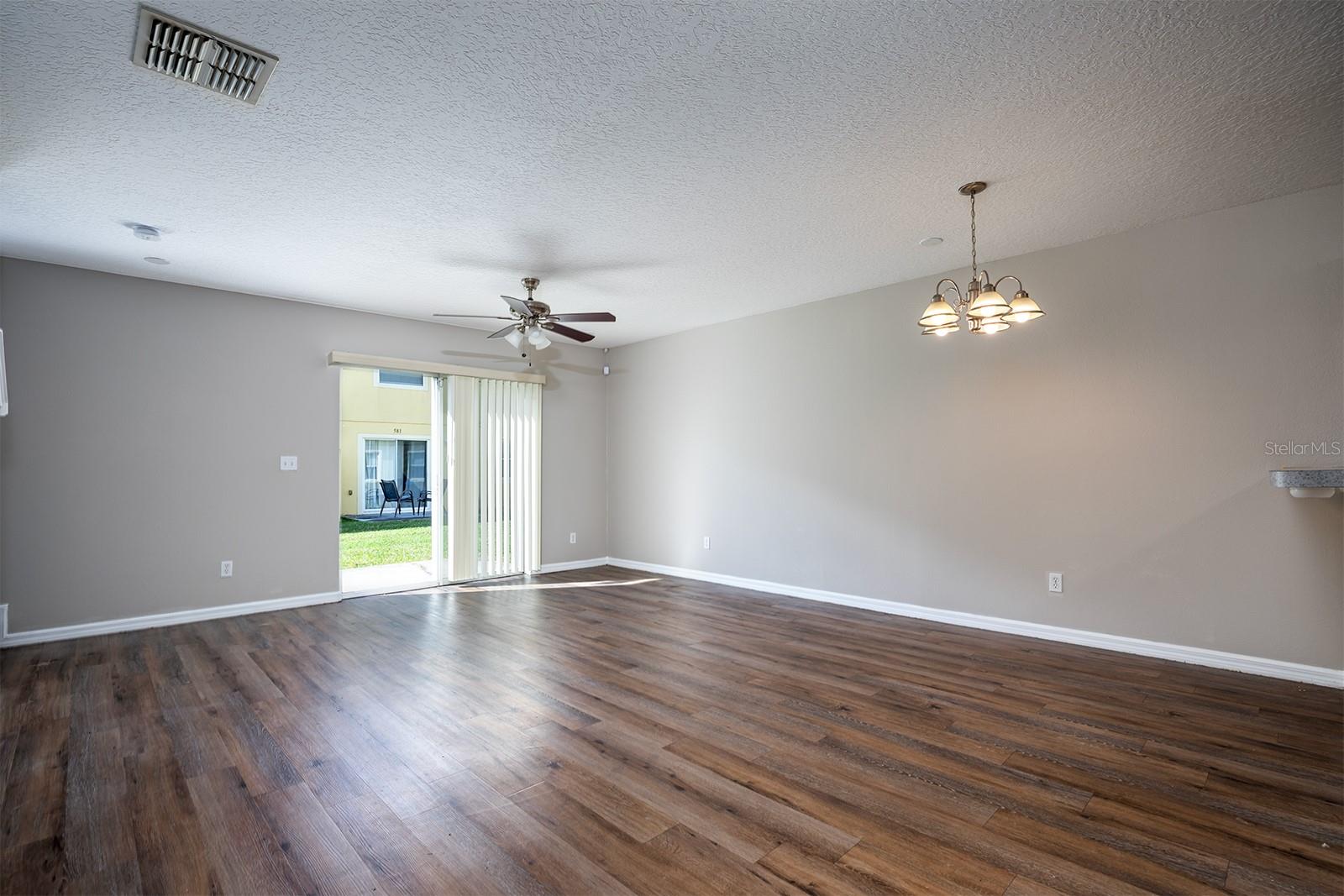 693 CRESTING OAK CIRCLE Unit: 109