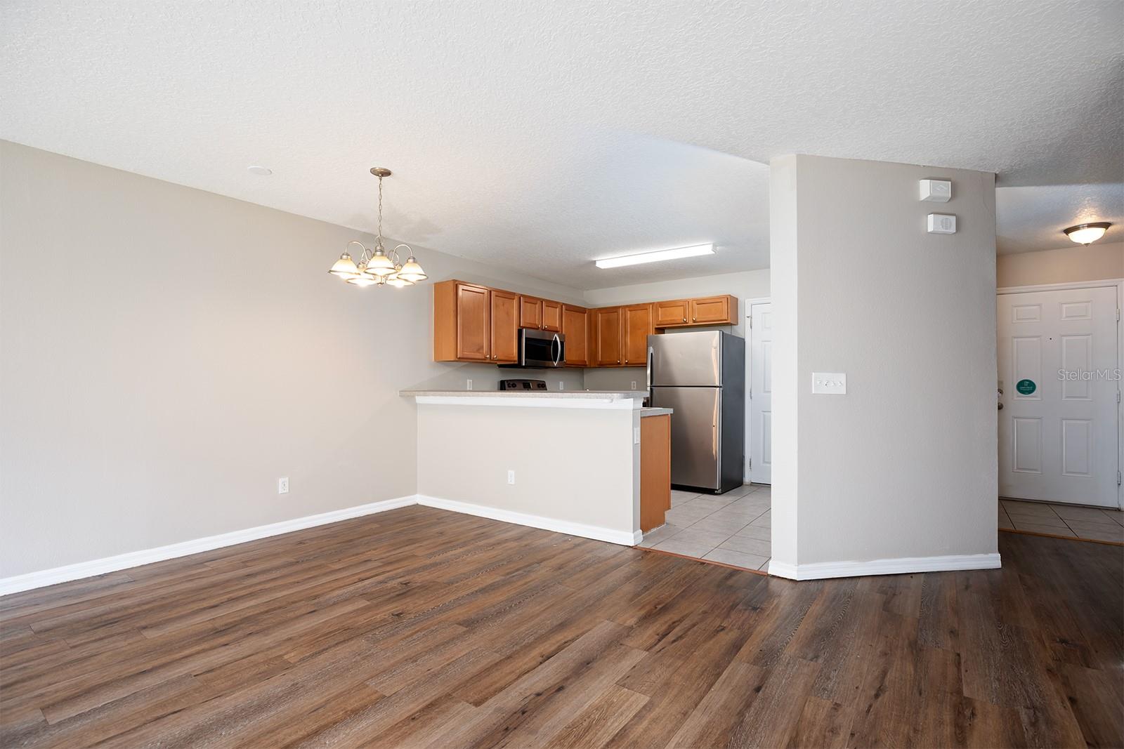 693 CRESTING OAK CIRCLE Unit: 109