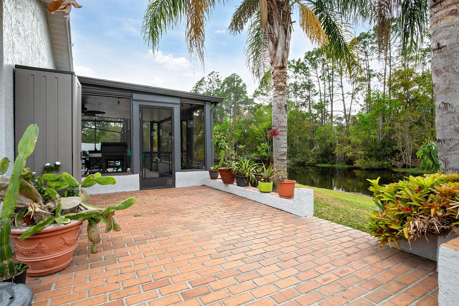 548 PINESONG DR