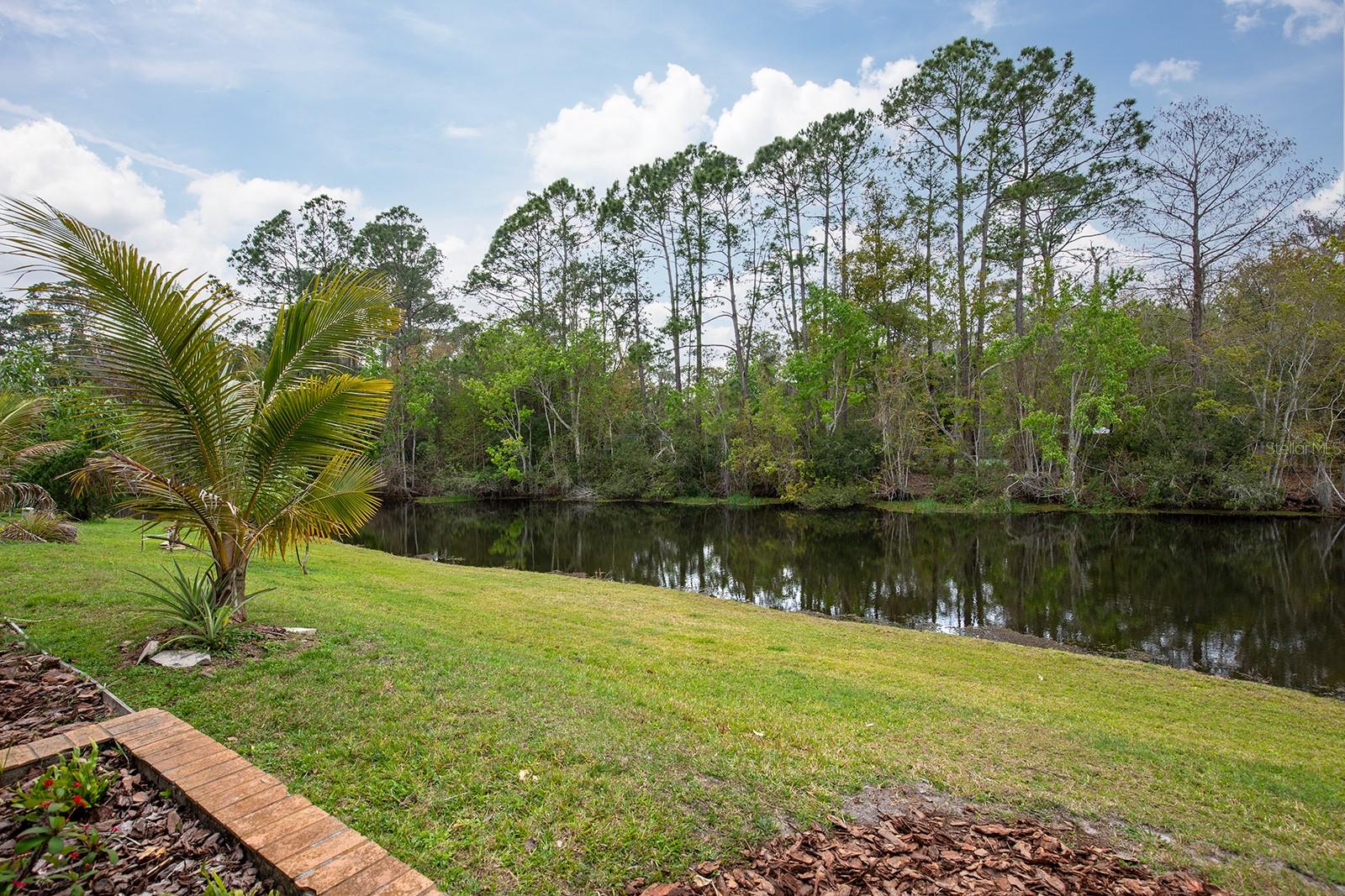 548 PINESONG DR