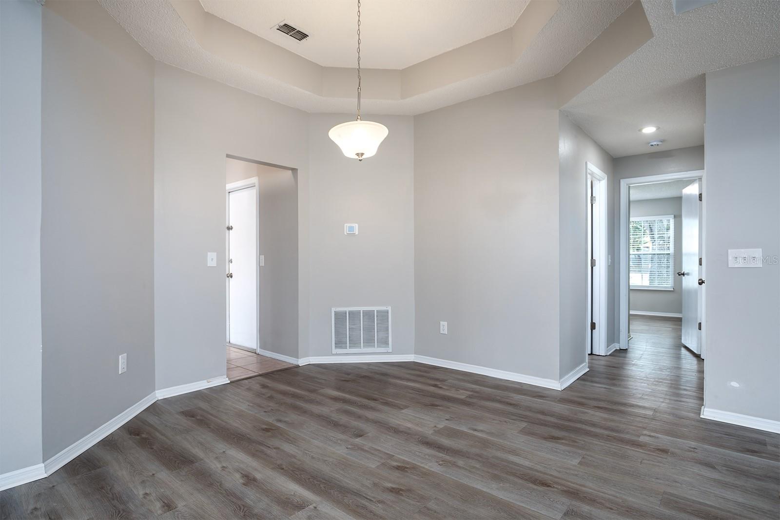 11330 CYPRESS LEAF DR