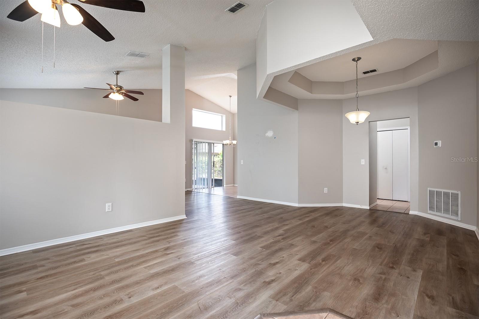 11330 CYPRESS LEAF DR