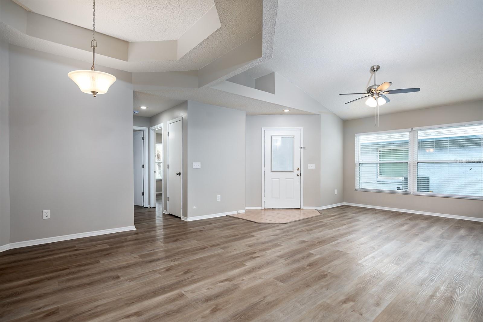 11330 CYPRESS LEAF DR