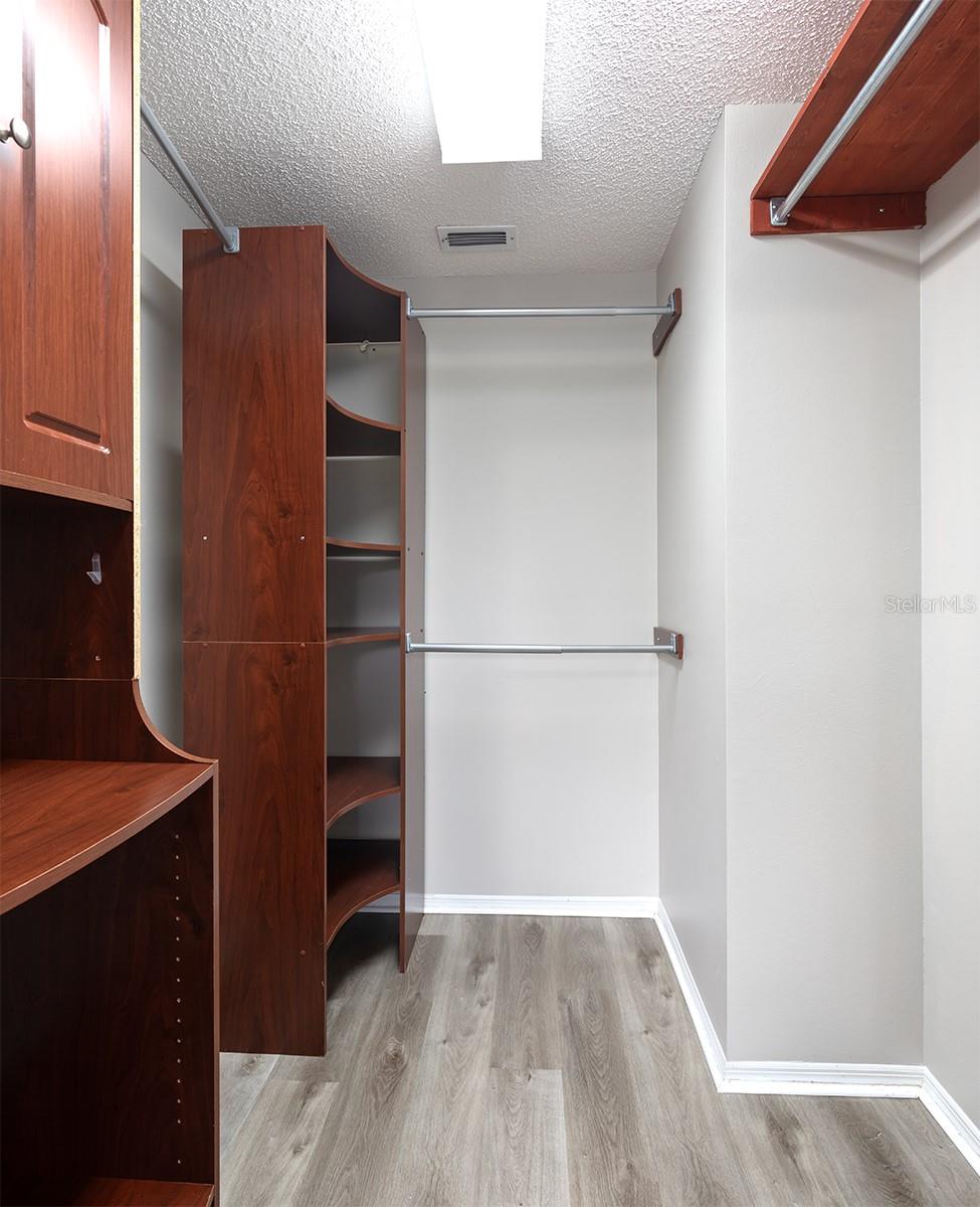 11330 CYPRESS LEAF DR