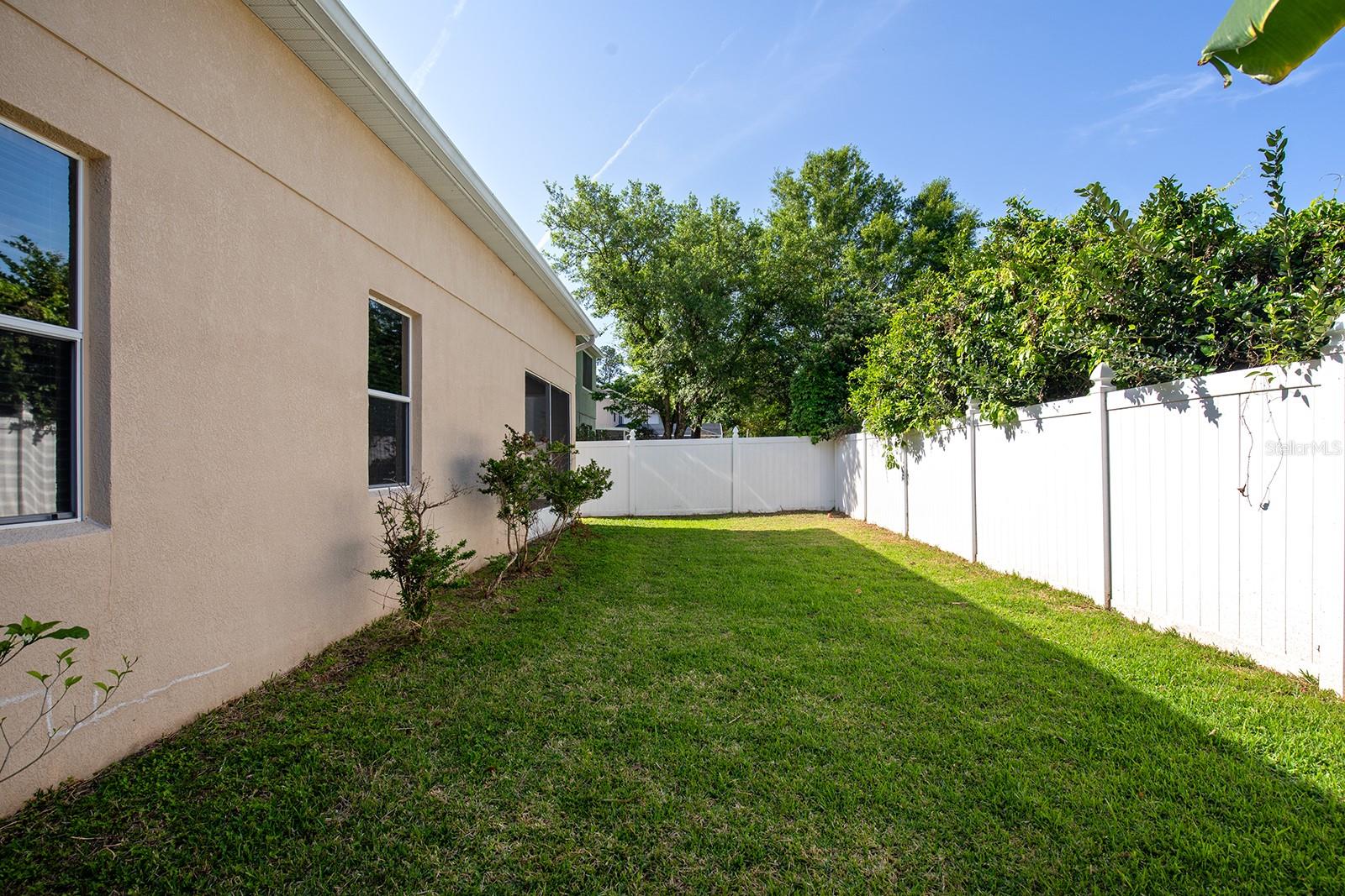 836 CHERRY VALLEY WAY