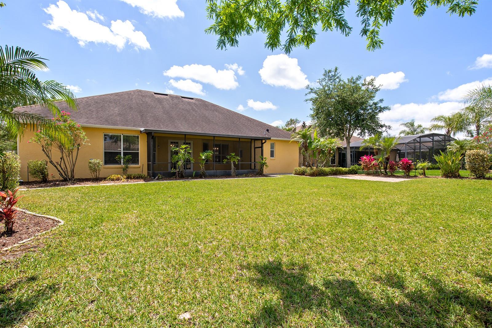 2325 BLACKJACK OAK ST