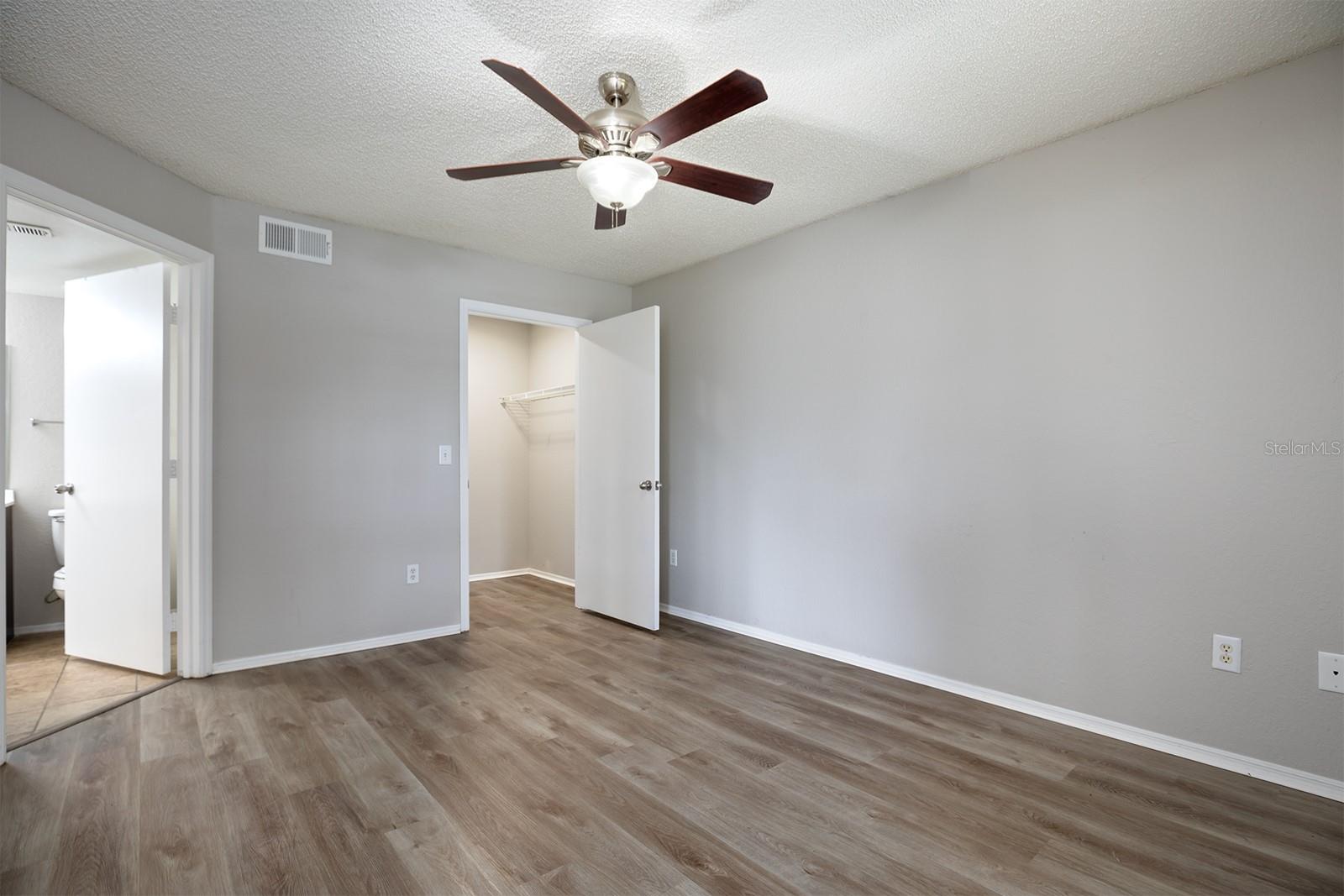 4105 TROPICAL ISLE BLVD #213