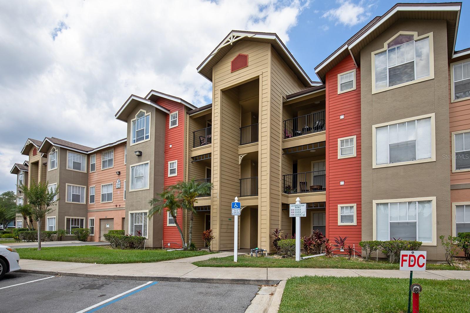 4105 TROPICAL ISLE BLVD #213