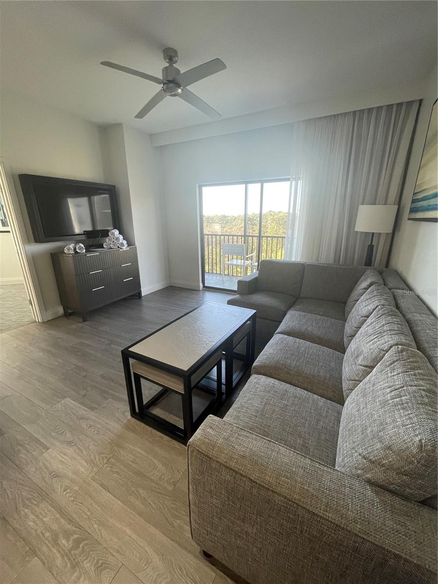 14501 GROVE RESORT AVE #3528