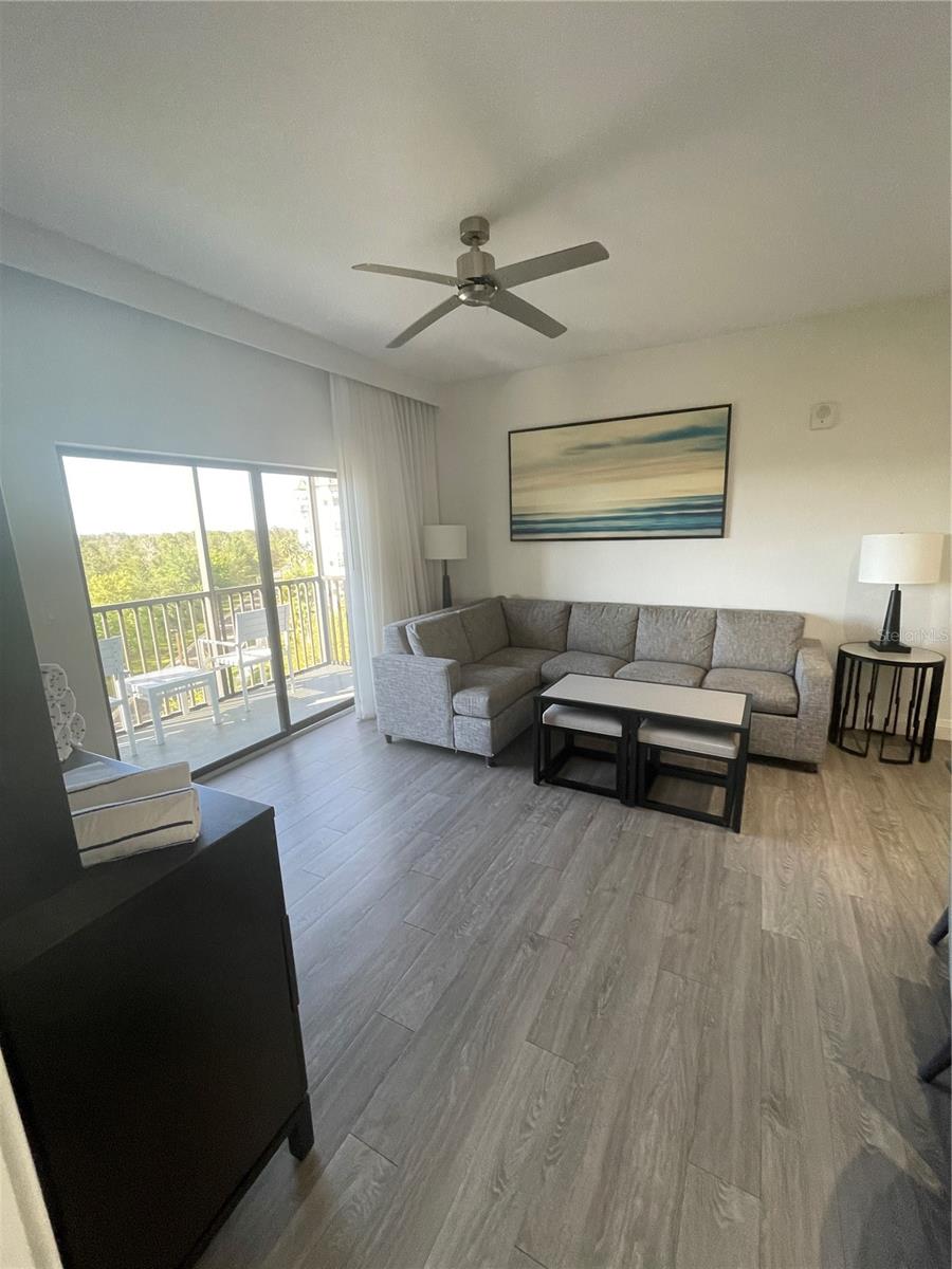 14501 GROVE RESORT AVE #3528
