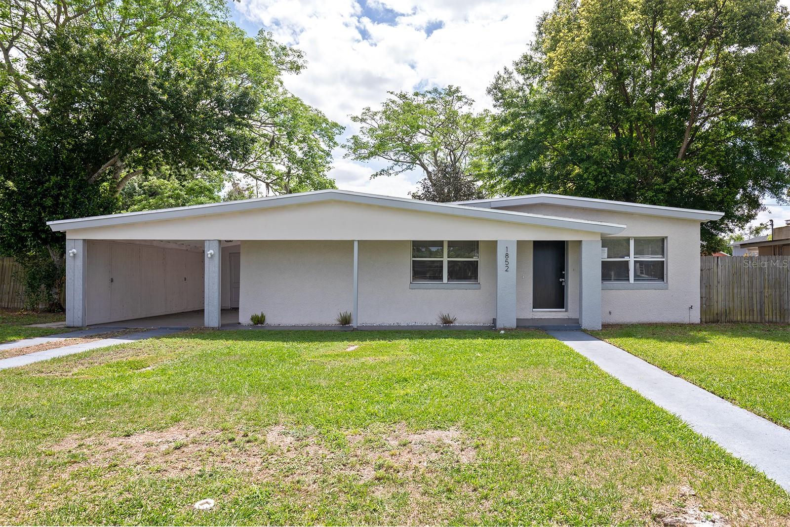 1852 BRANDO DR