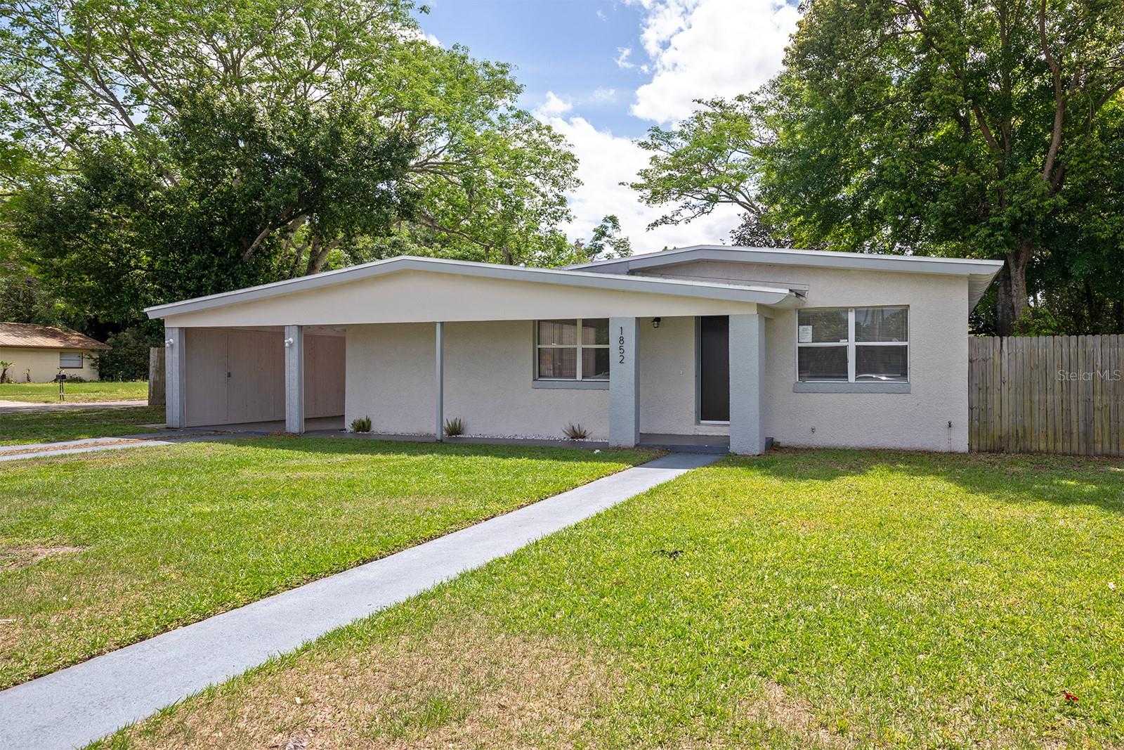 1852 BRANDO DR