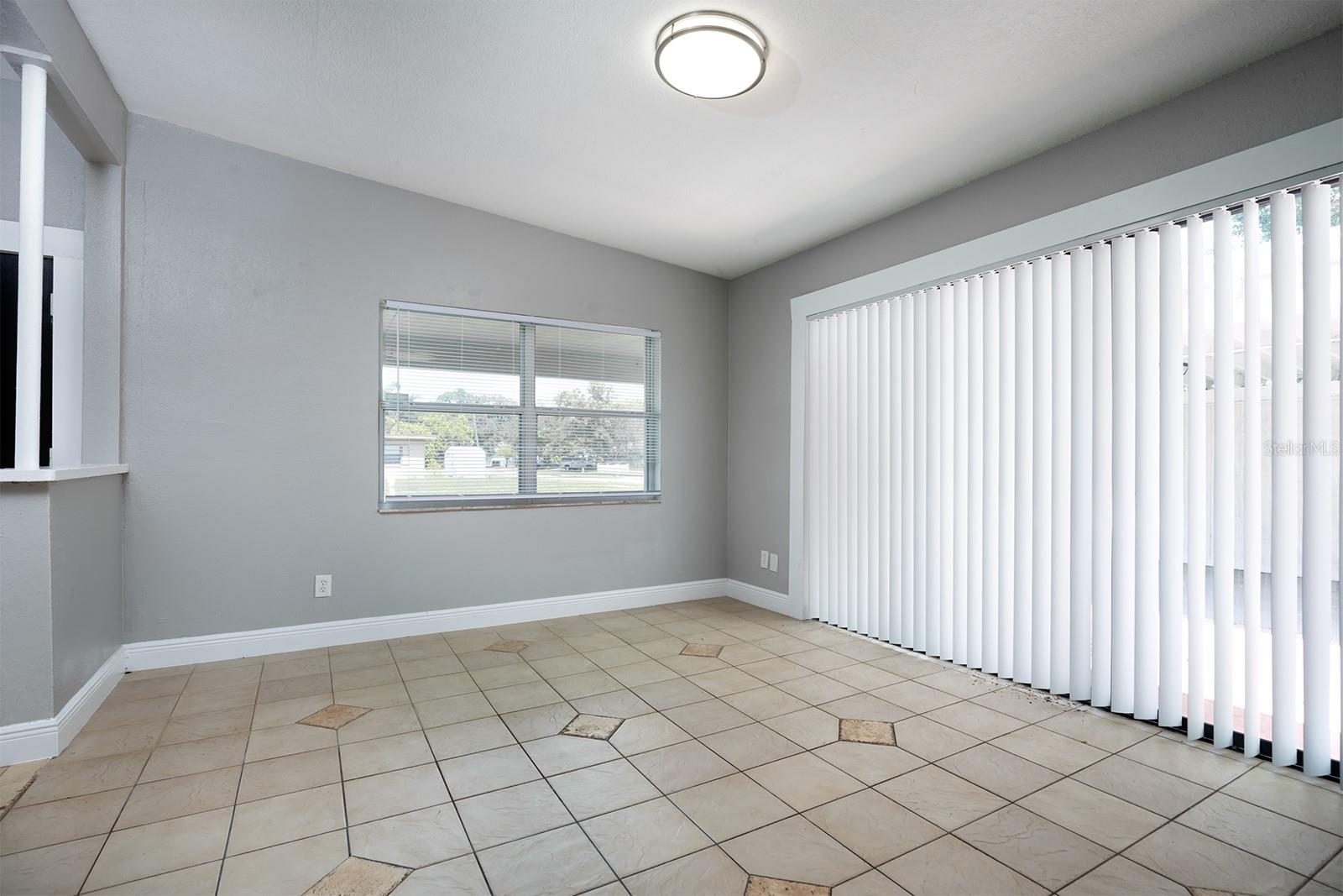 1852 BRANDO DR