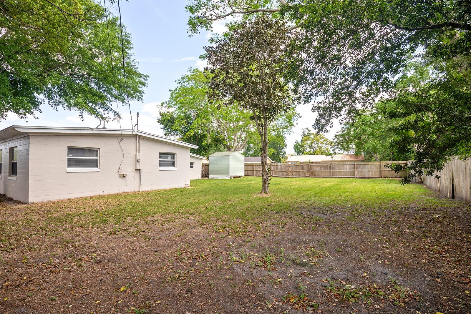 1852 BRANDO DR