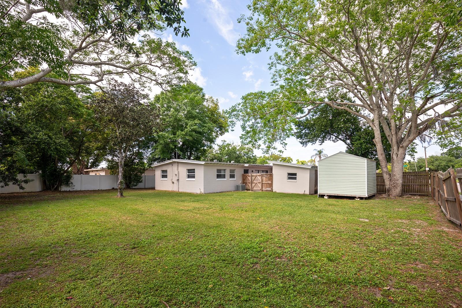 1852 BRANDO DR
