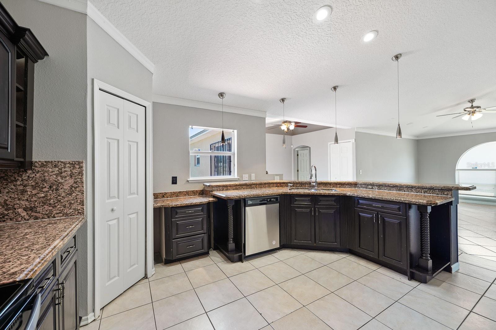 3013 MANDOLIN DR