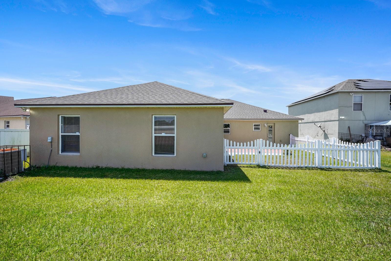 3013 MANDOLIN DR