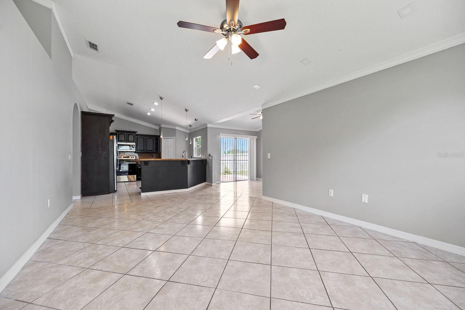 3013 MANDOLIN DR