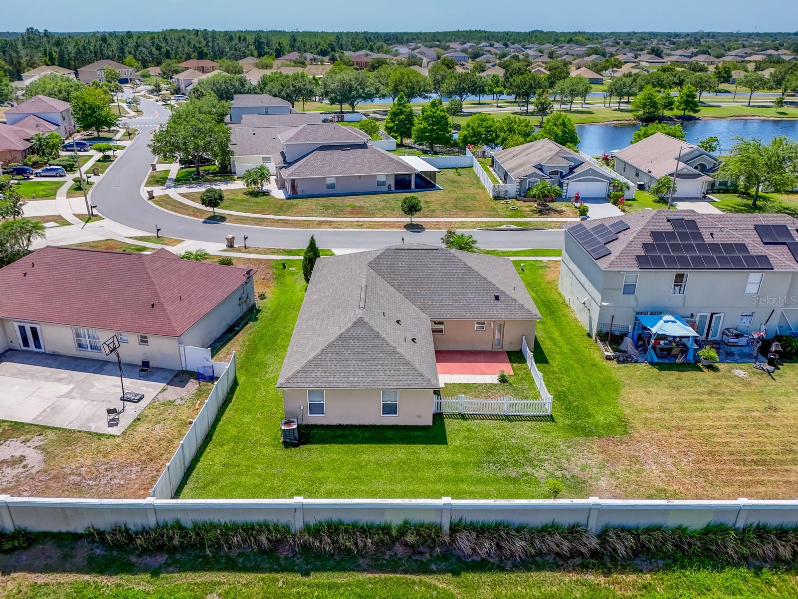 3013 MANDOLIN DR