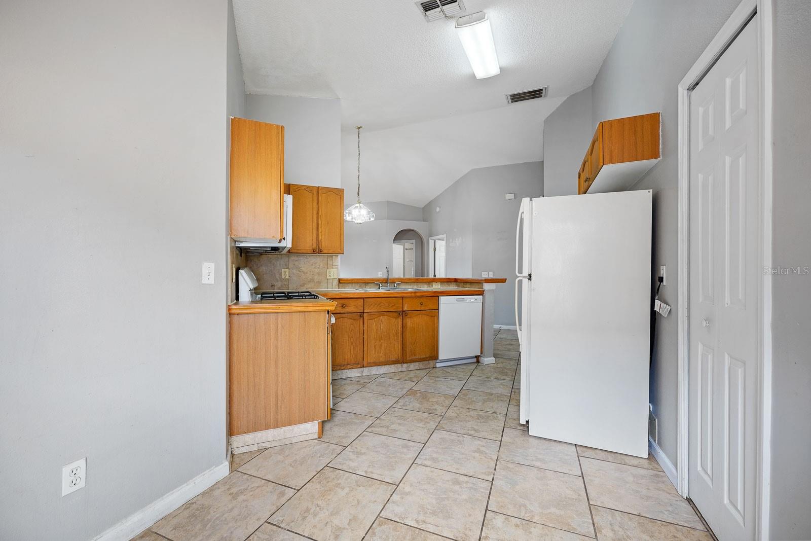 15647 AUTUMN GLEN AVE