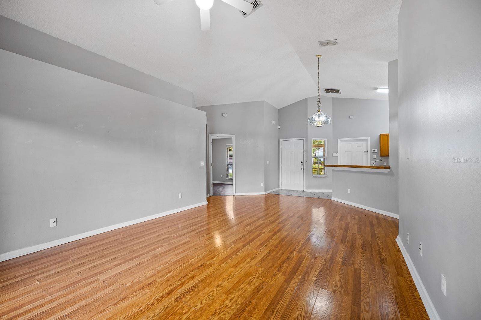 15647 AUTUMN GLEN AVE