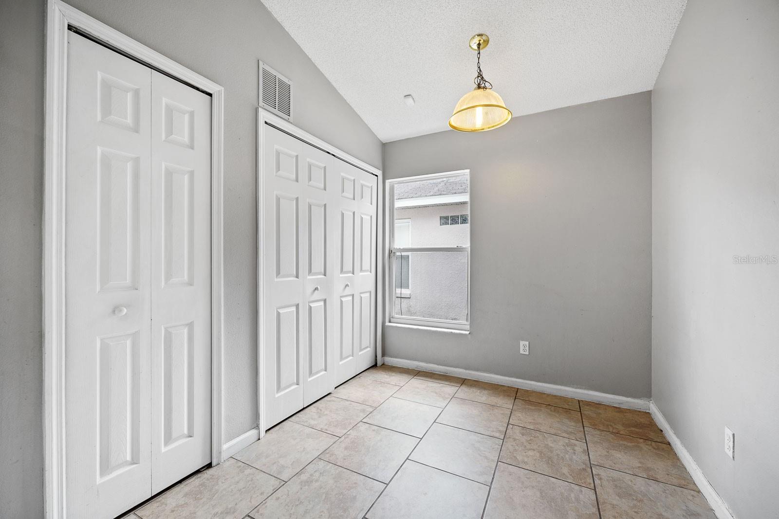 15647 AUTUMN GLEN AVE