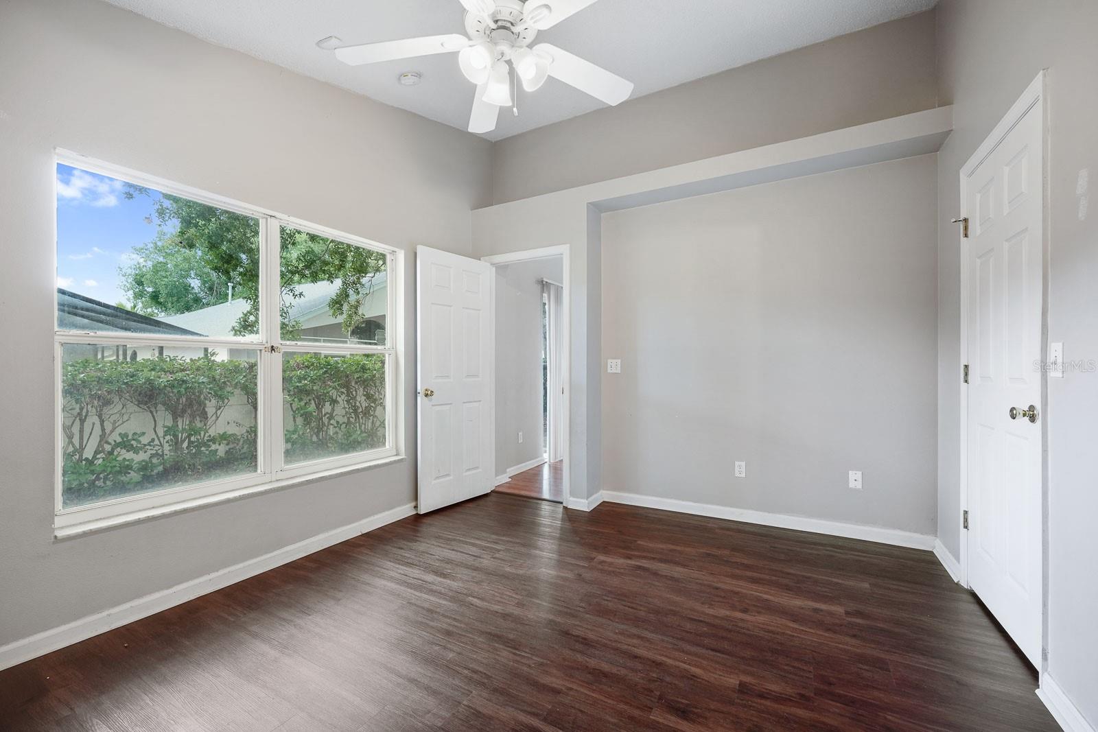 15647 AUTUMN GLEN AVE