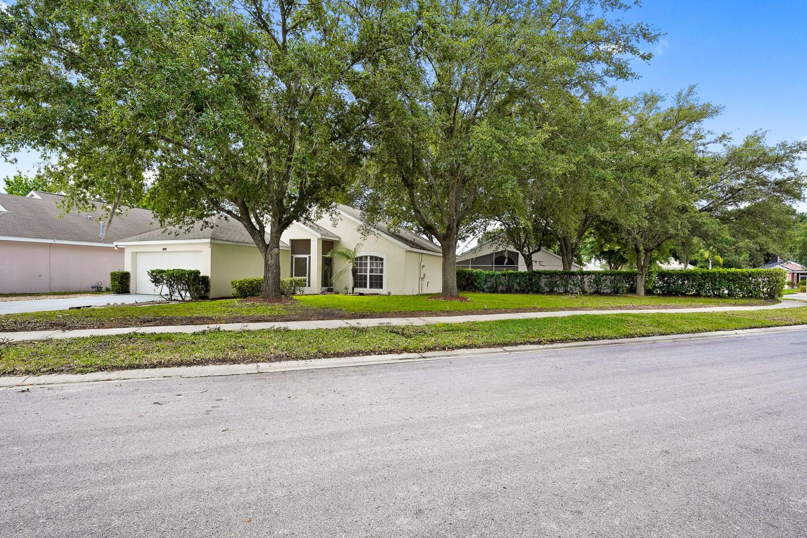 15647 AUTUMN GLEN AVE