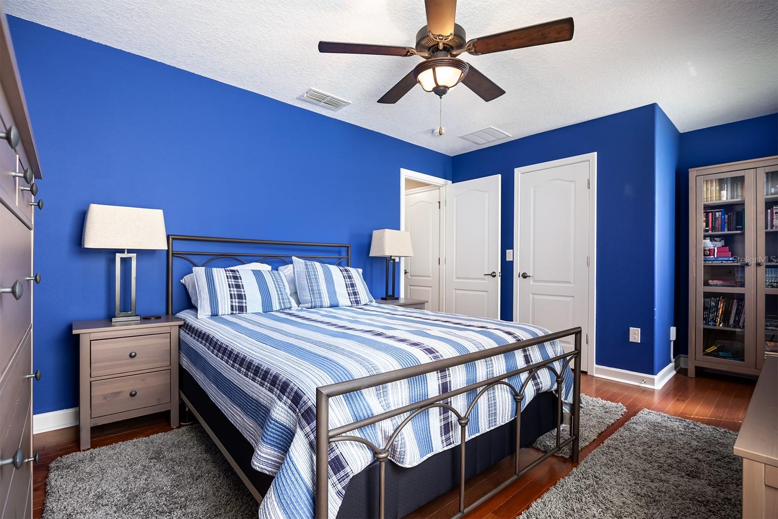 6164 MERIWETHER CRES