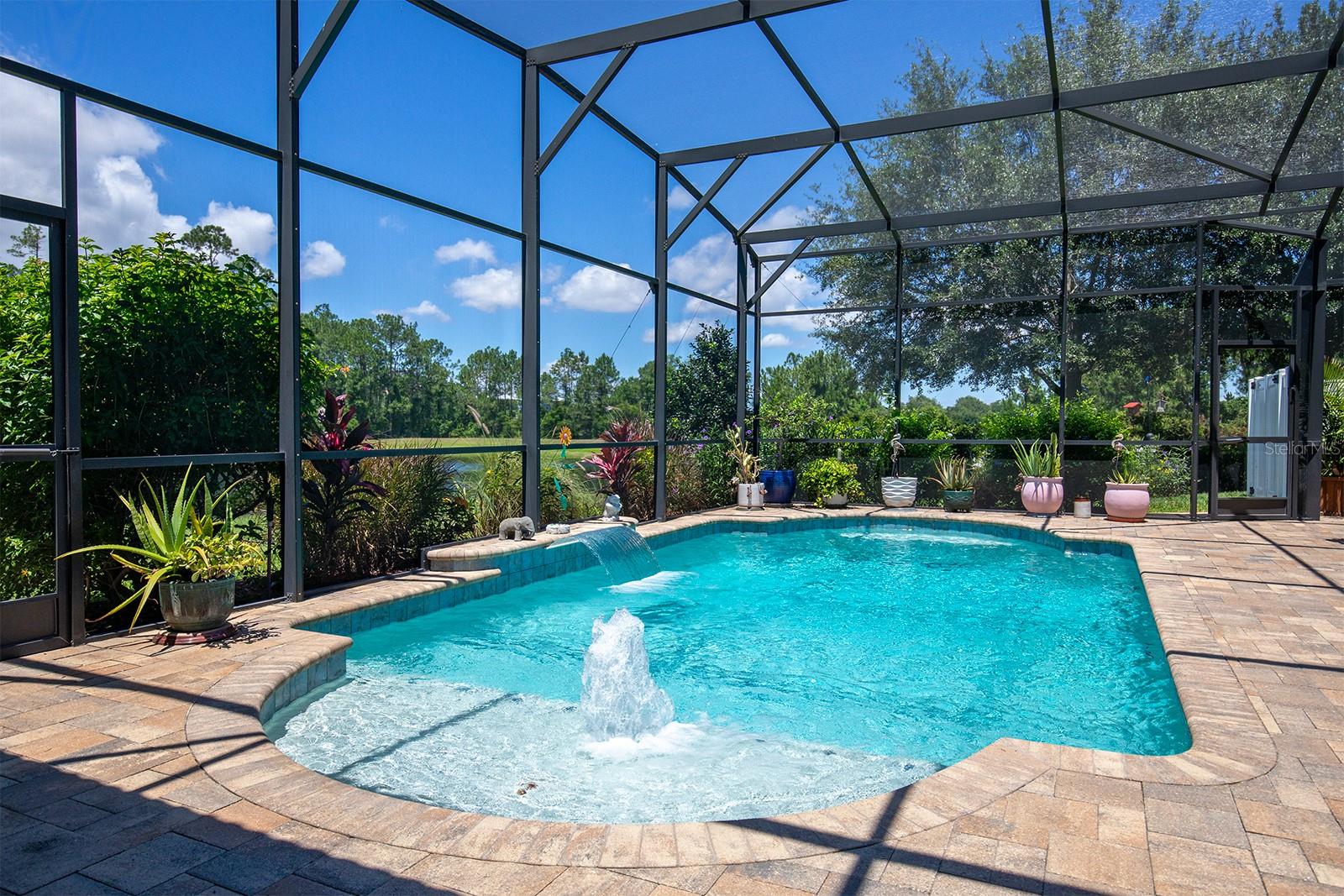 6164 MERIWETHER CRES
