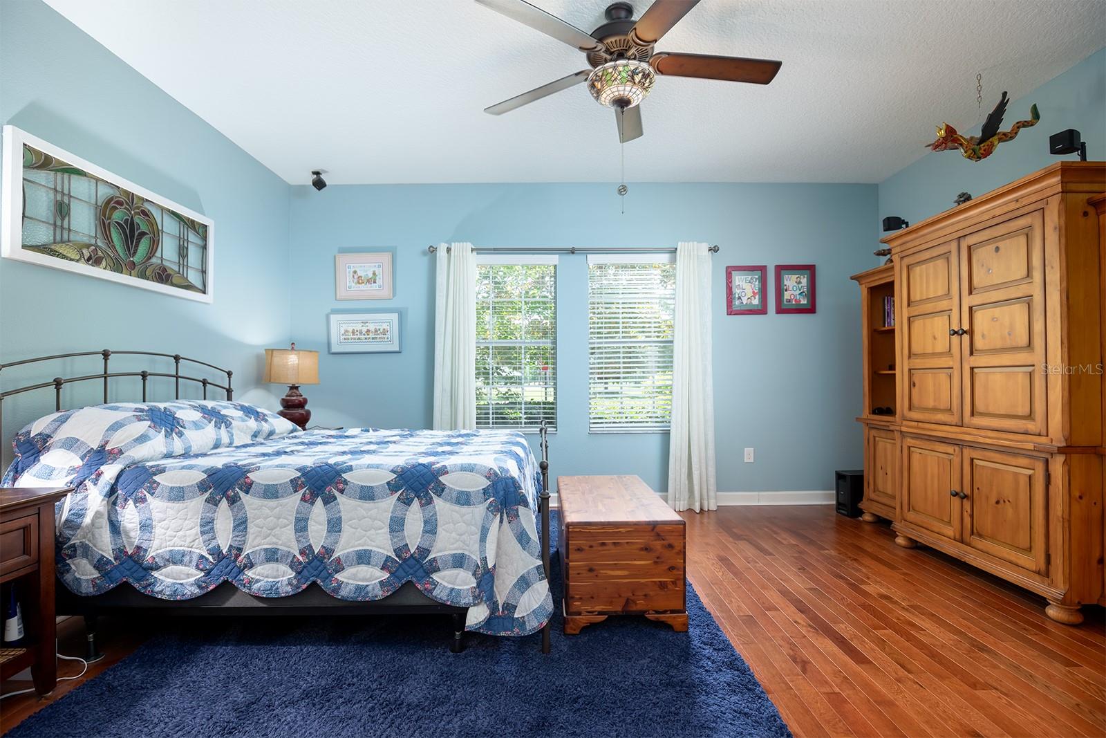 6164 MERIWETHER CRES