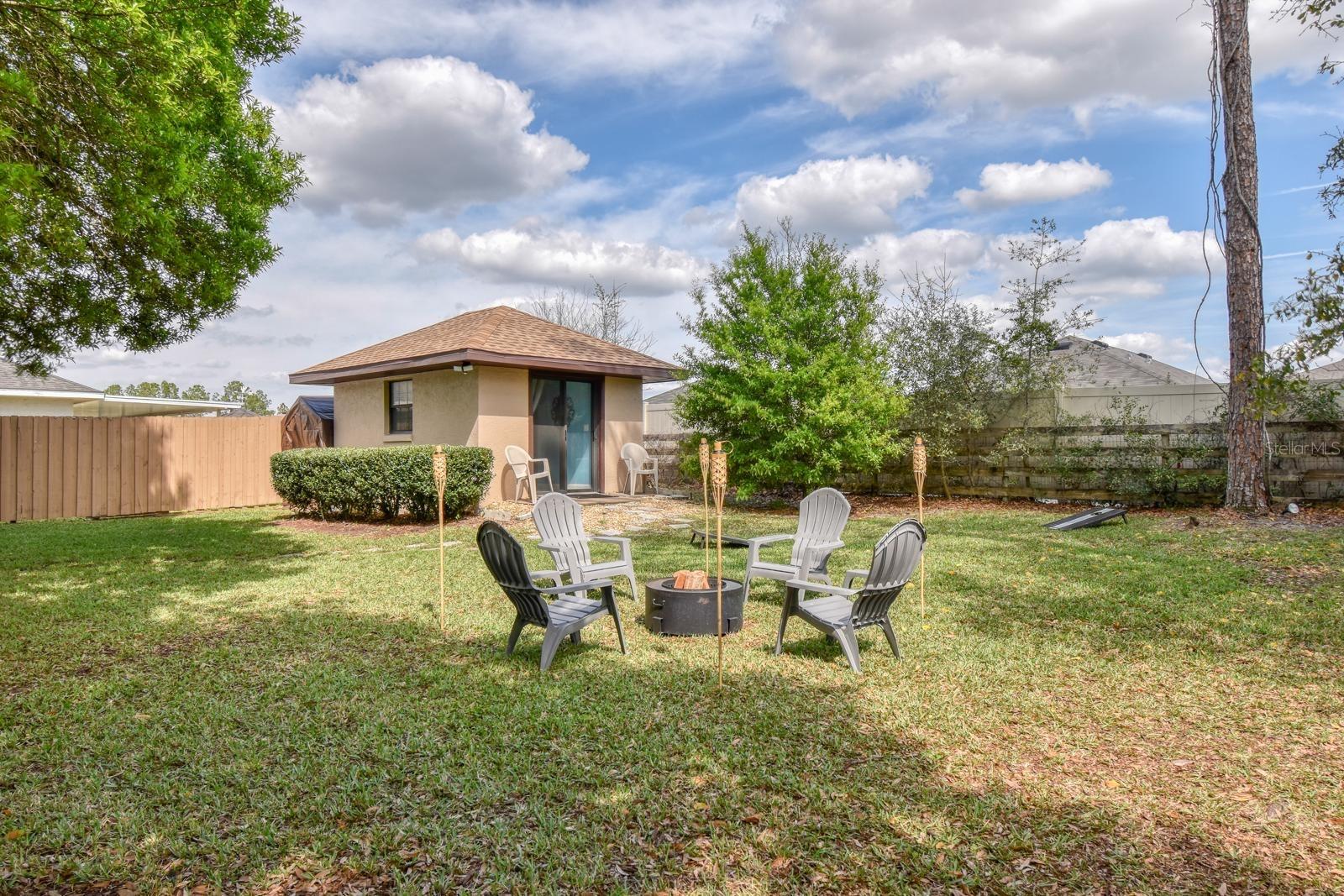 8757 SW 52ND CT